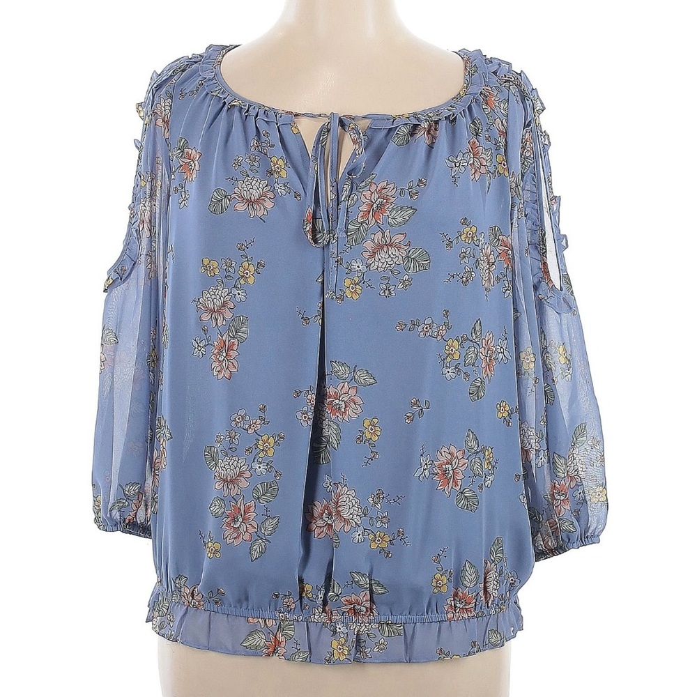 🔜 
Max Studio Floral Print Blouse in Blue